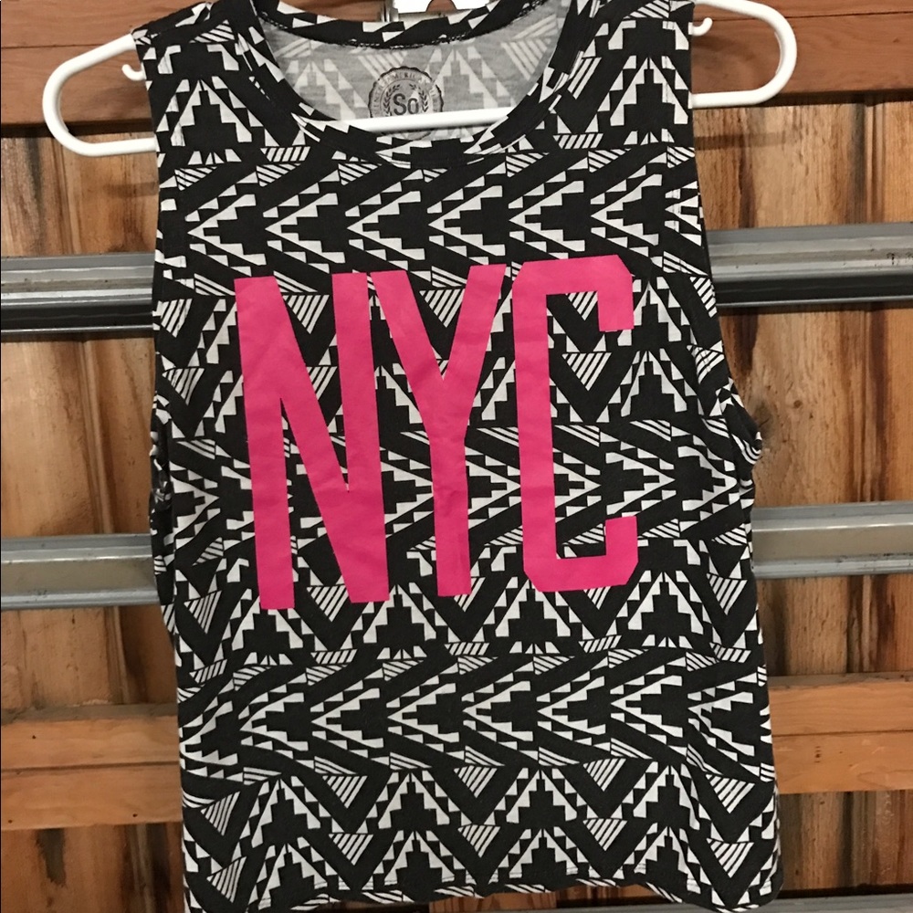 NYC graphic tank