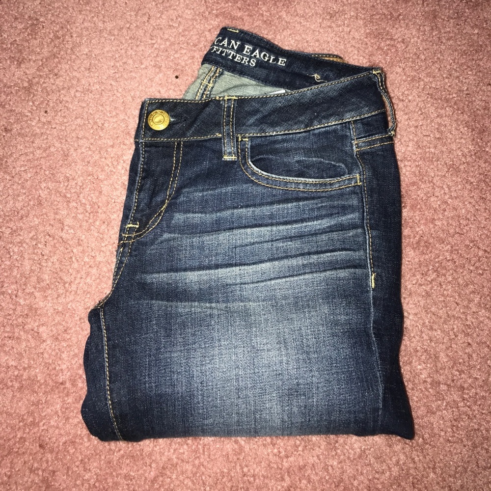 American eagle jeans!