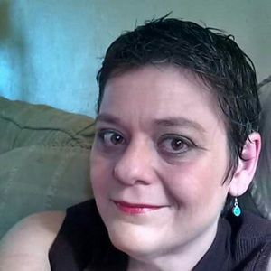 Meet your Posher, Christal