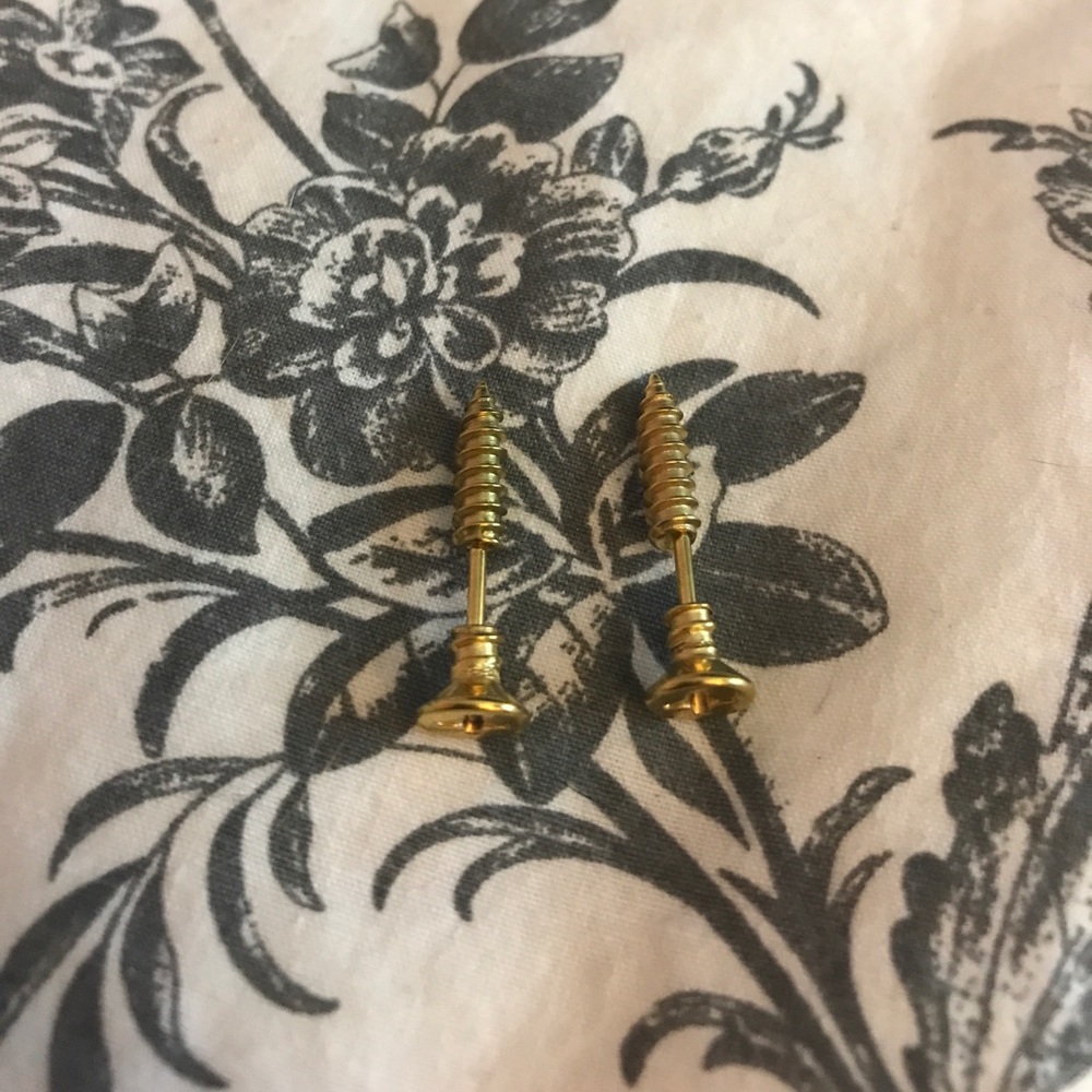 Gold screw earrings