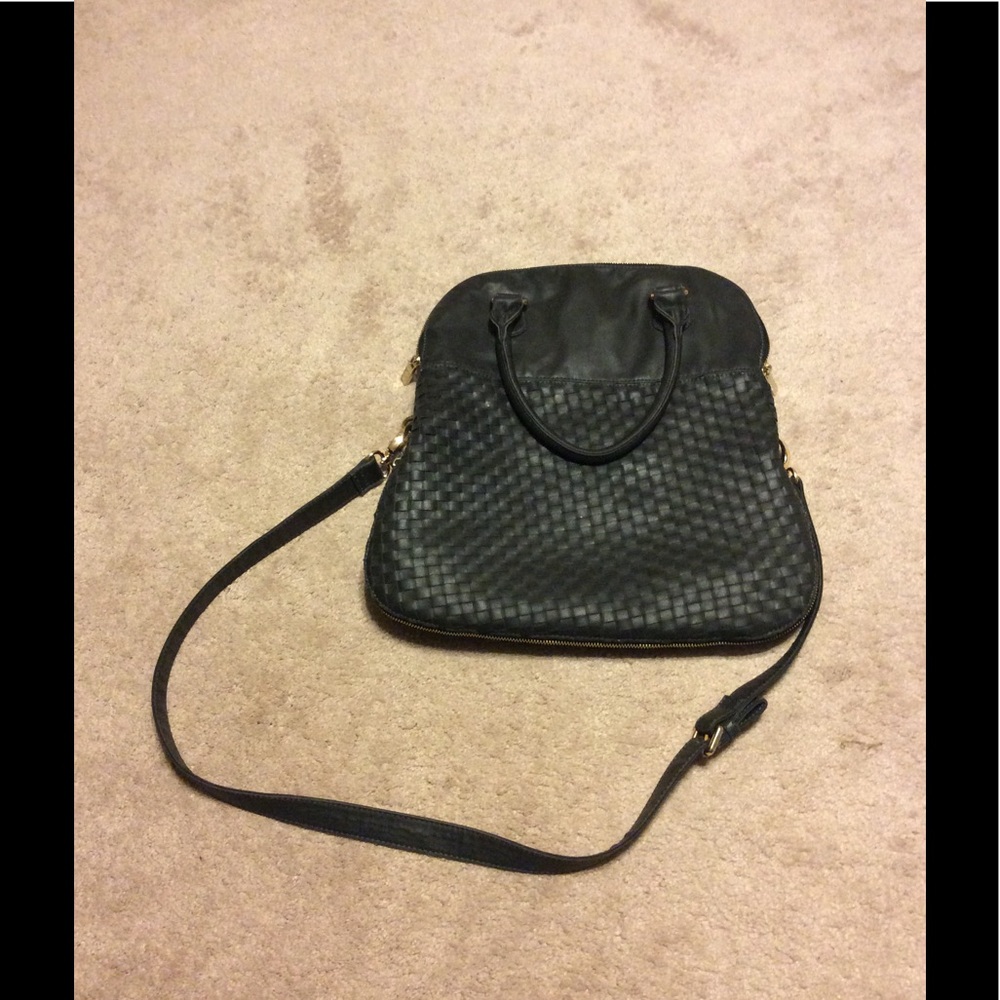 Black hand and over the shoulder bag