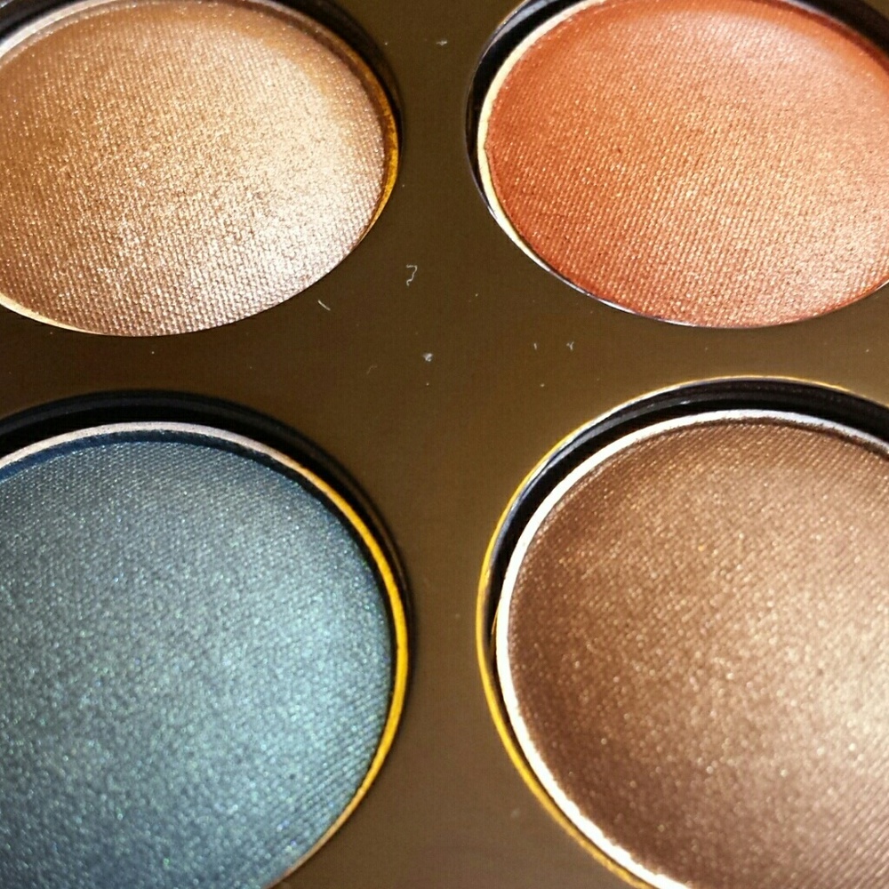 Avon true color eyeshadow quad Caribbean Sunset