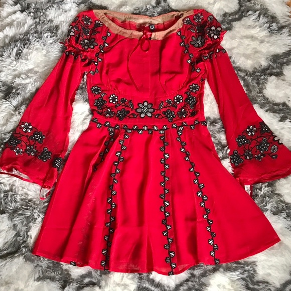 ‼️SOLD‼️ XS Niccola Red For Love and Lemons Dress - Picture 3 of 4