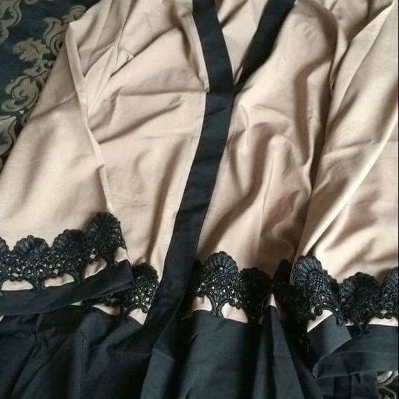 Open Dubai abaya muslim wear - Picture 2 of 3