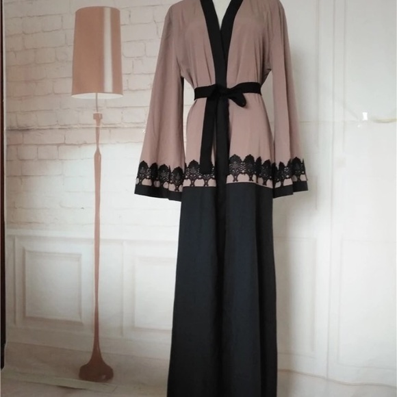 Open Dubai abaya muslim wear - Picture 3 of 3