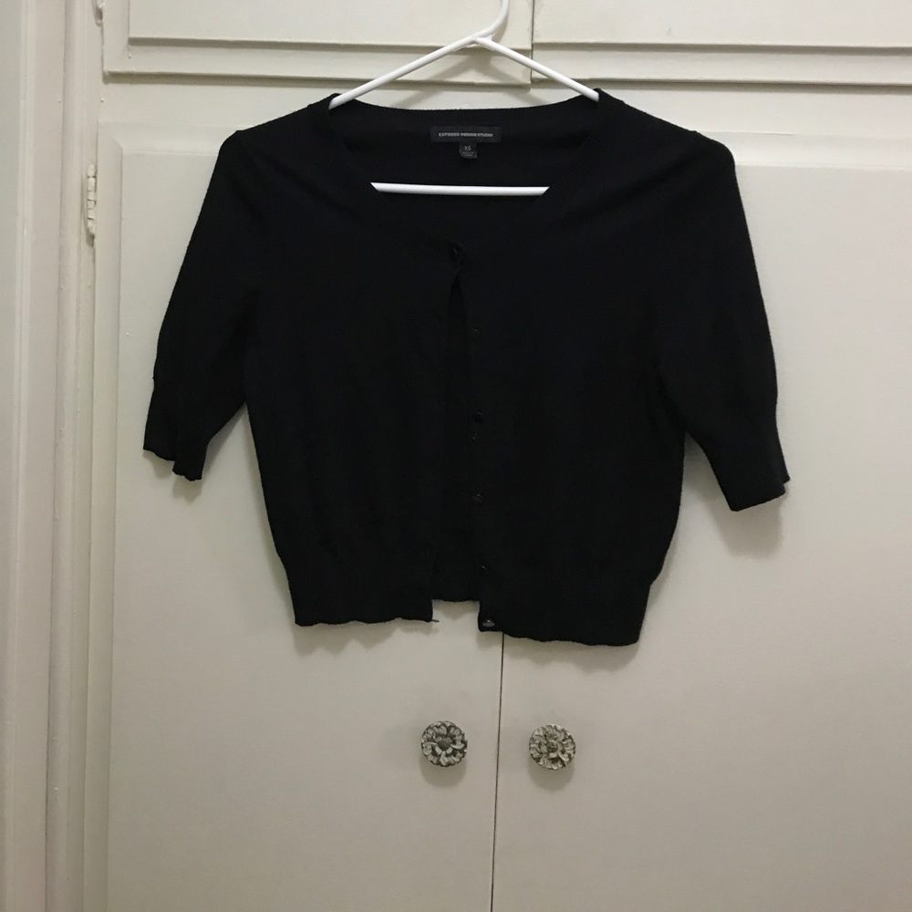 Cardigan sweater