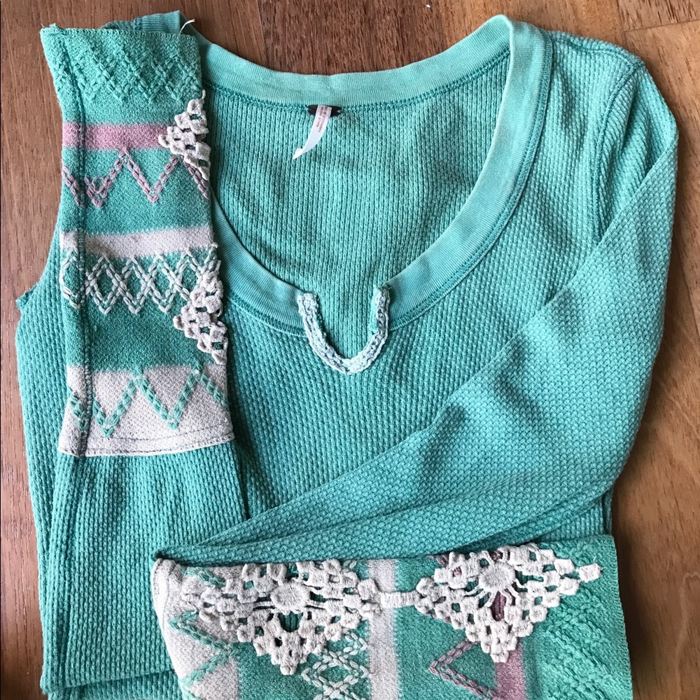 Free People kombucha cuff thermal