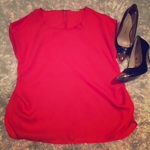 Women's Sleeveless Shirt