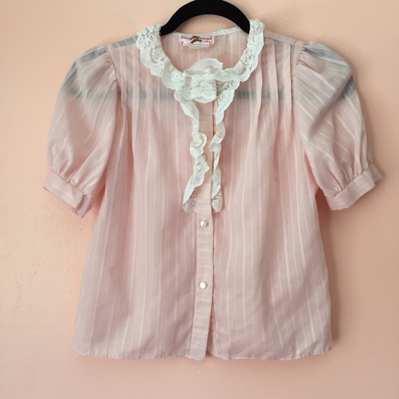 Vintage Blush Lace Trim Blouse - Picture 2 of 3