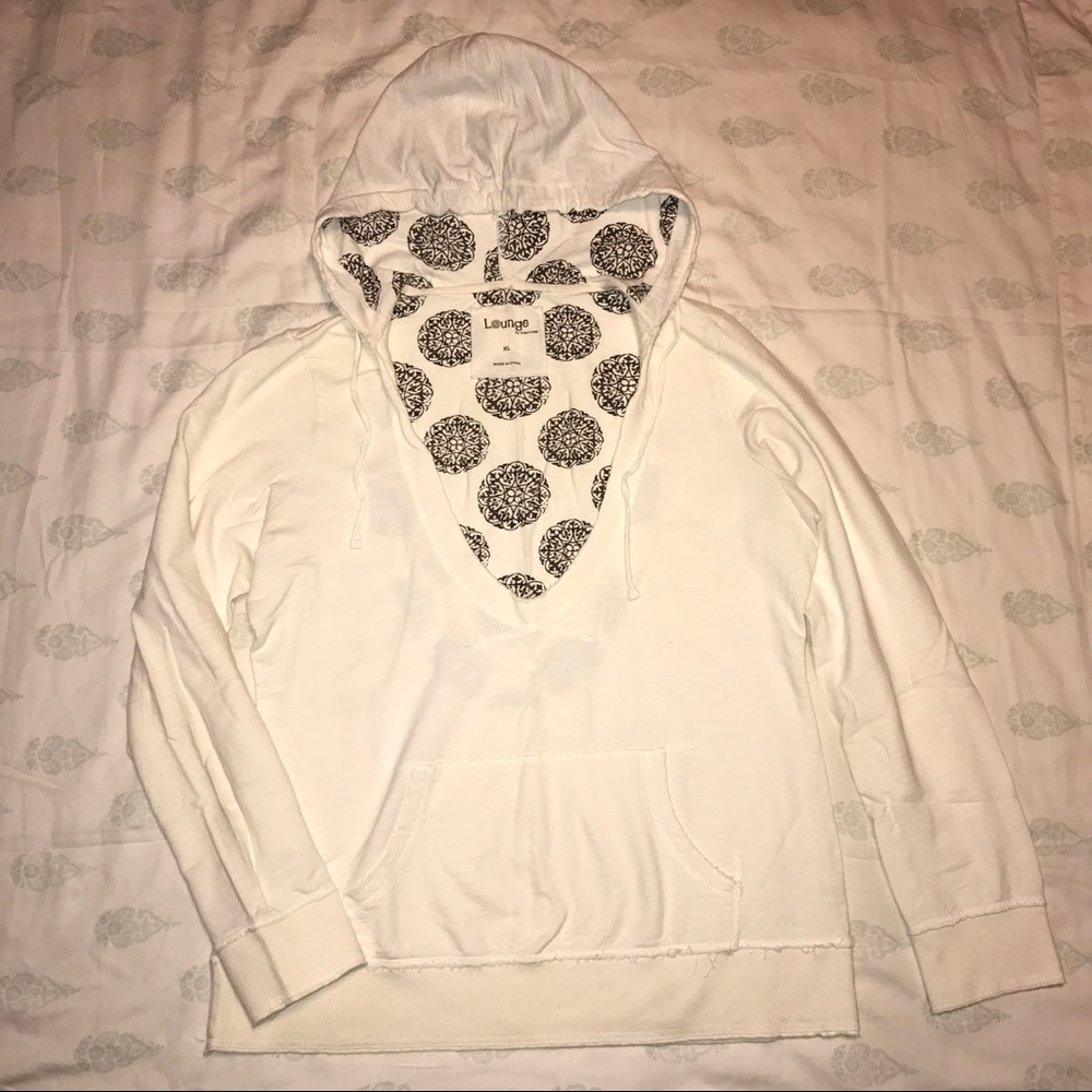 Maurice's top