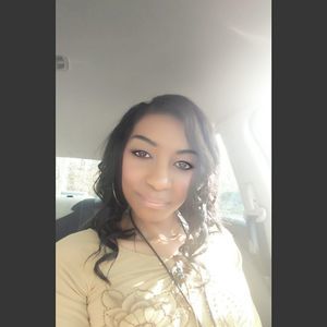 Meet your Posher, Tonya