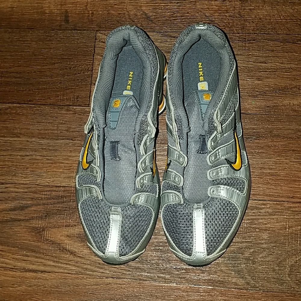 Nike no lace new no tag