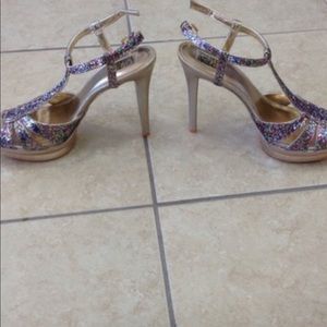 Heels size 12 brand new