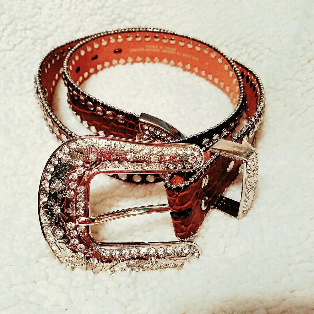 **SOLD** Blazin Roxx Mossy Oak Ladies Western Belt