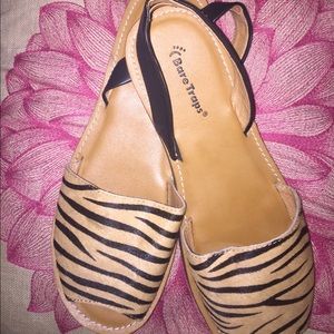 SUPER COMFORTABLE AVARCA STYLE SANDALS!