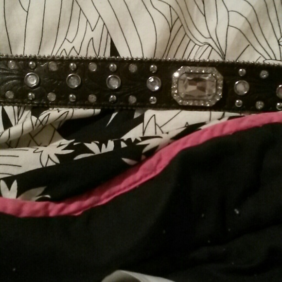 White Rinestone Belt - Picture 2 of 4