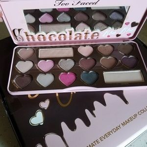 Too Faced chocolate Bon Bons Eyeshadow Palette