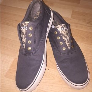 SPERRY TOP-SIDER SNEAKS!! 👟
