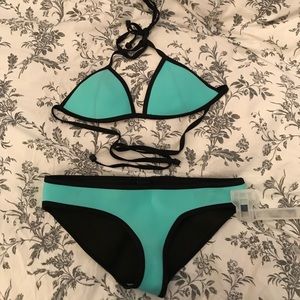 REAL Triangl bikini!!! Top AND bottom :)