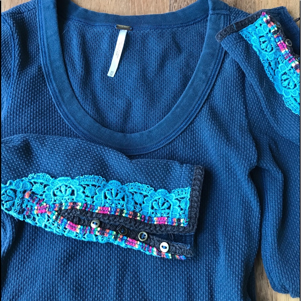 Free People fiesta cuff XS,gently used