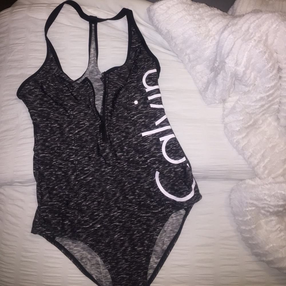 Calvin Klein (M) One piece with front zip!