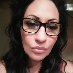 Meet your Posher, Kristen