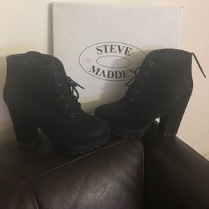 Steve Madden Ricca Black Nubuck