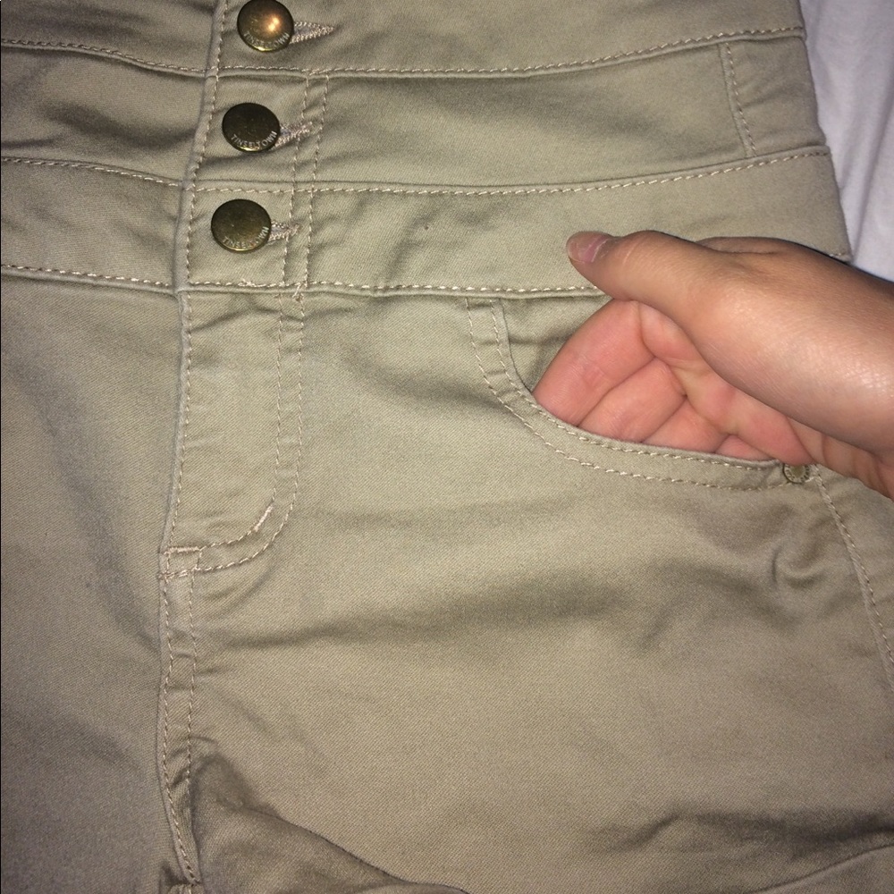 High Rise Tan Shorts - Picture 4 of 5