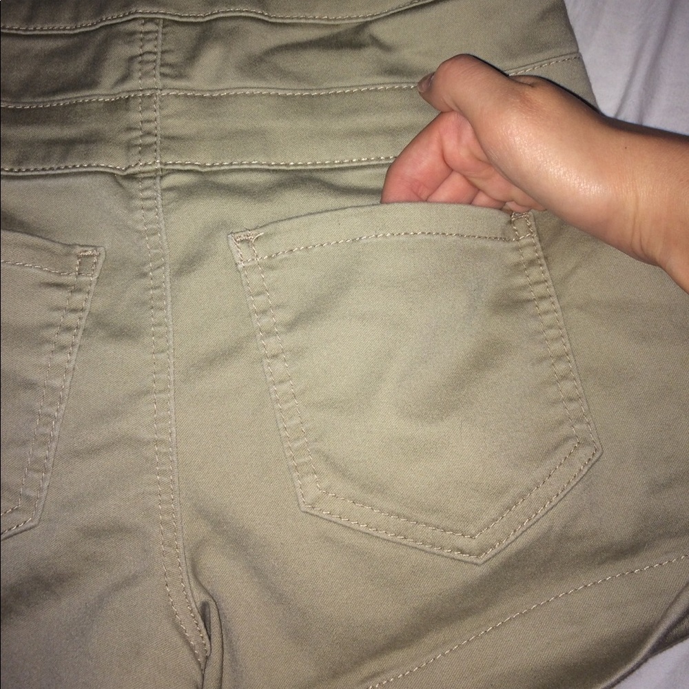 High Rise Tan Shorts - Picture 5 of 5