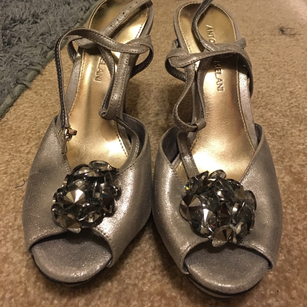 Antonio Melani Silver Heels