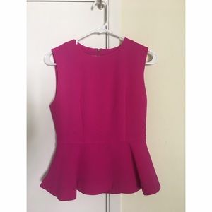NWOT Forever 21 Fuchsia Zippered Peplum Top