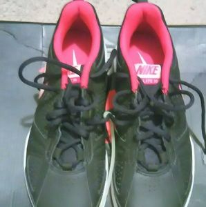 Nike T lite XL
