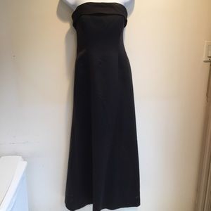 Vera Wang strapless bridesmaid dress