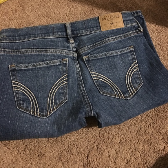 Hollister - Picture 2 of 3