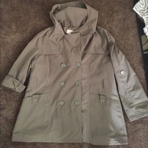 ⚡️CLOSET CLOSING⚡️Michael Kors Rain Coat