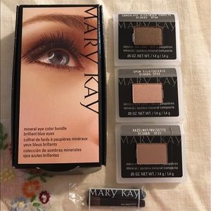 Mary Kay Mineral Eye Color Bundle: Blue Eyes