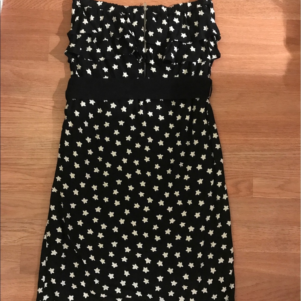 🌸Super fun and cute strapless dress🌸 NWOT