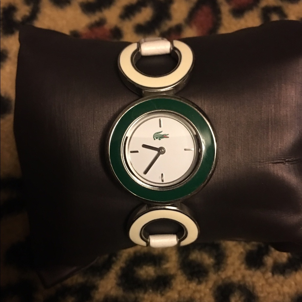 Lacoste Female porthole watch white analog.