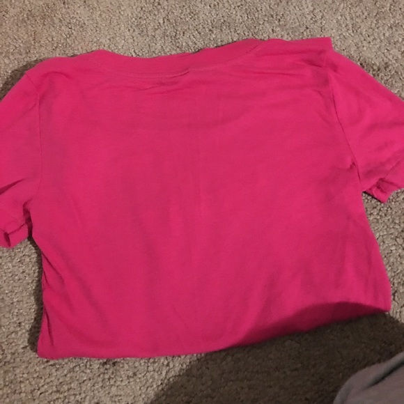 Hollister t shirt - Picture 2 of 2