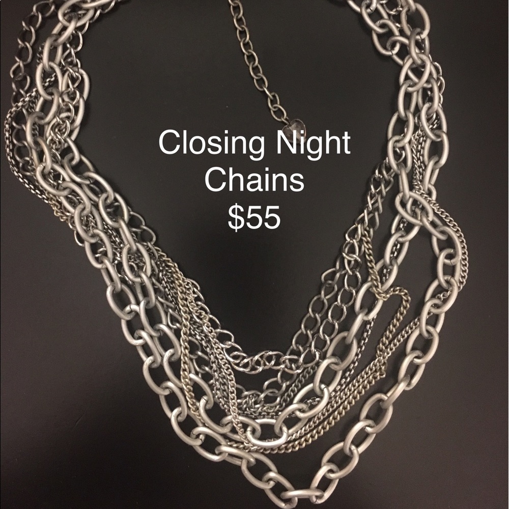 Sabika Classics V3 Closing Night Chain necklace