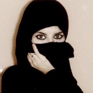 Meet your Posher, Engy