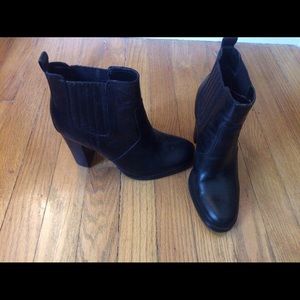 Gap Black leather booties