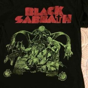 Black Sabbath band shirt