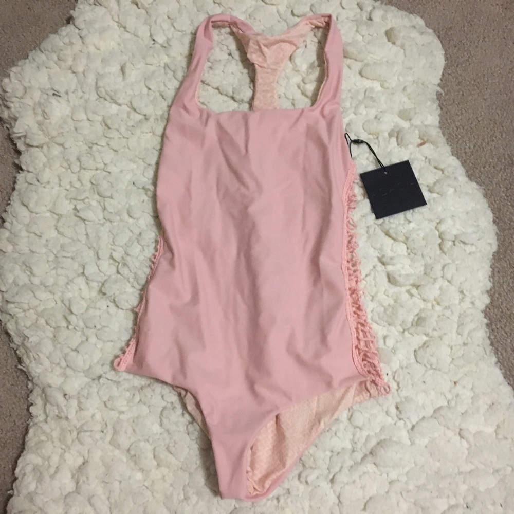 SOLD ❌ NWT Acacia IPANEMA one piece in Sunrise