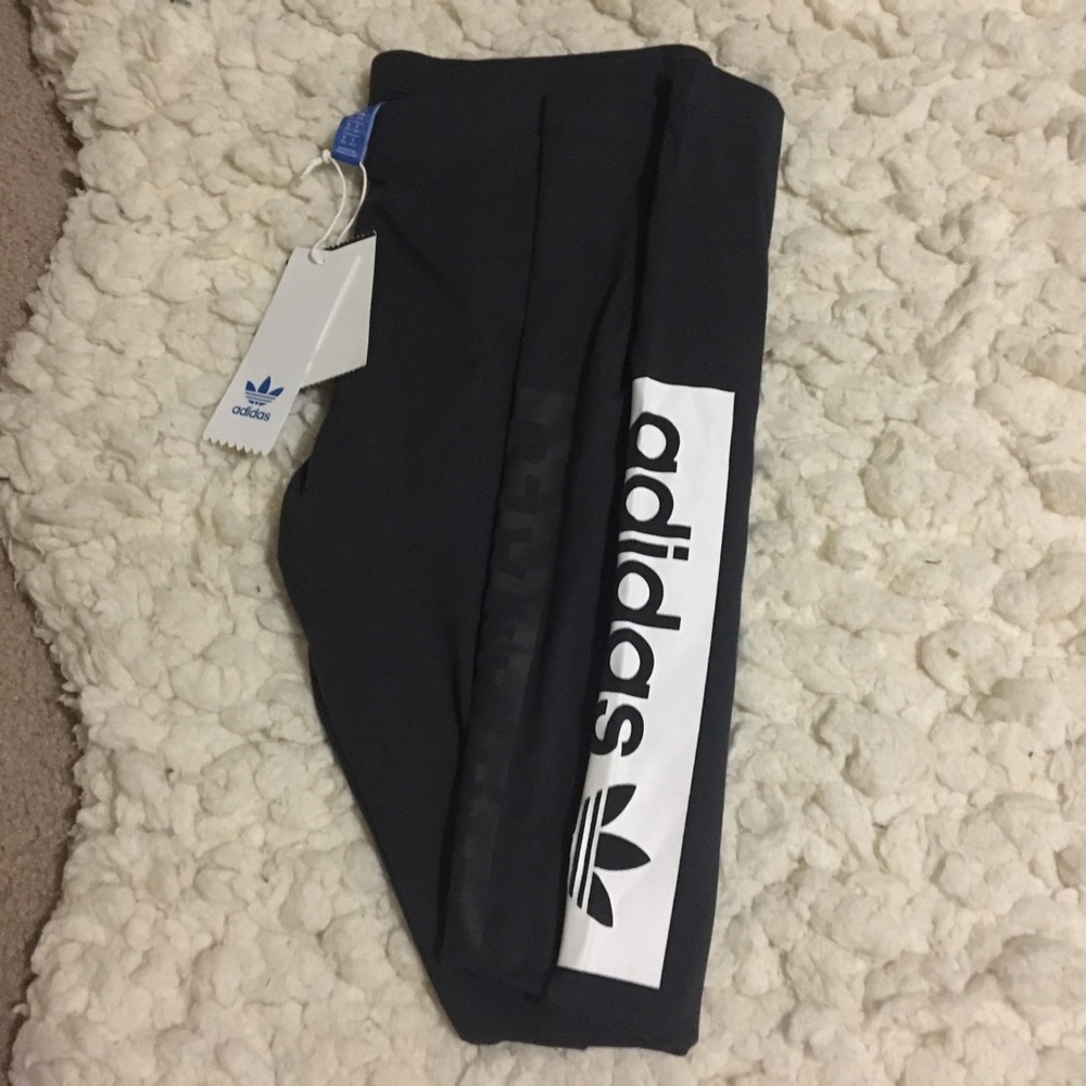 ❌SOLD❌ NWT dark gray adidas leggings