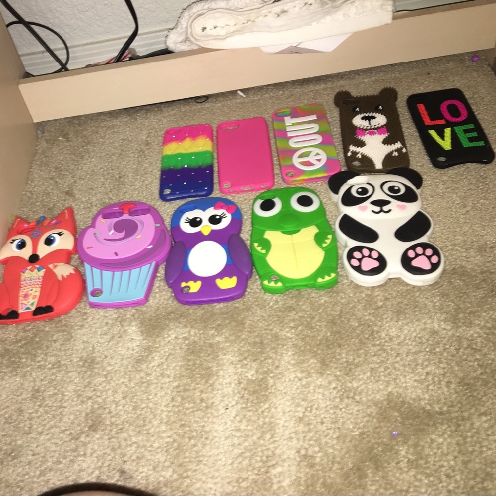 bundle of ipod 5/6 silicone cases