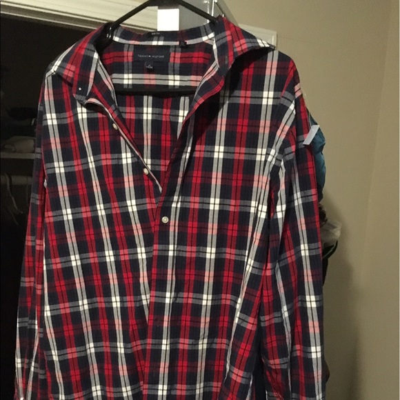 Men's Tommy hillfiger plaid button up - Picture 1 of 1