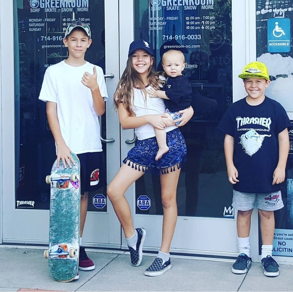 EXCLUSIVE VANS Off The Wall Skatepark - HB Hat - Picture 7 of 8