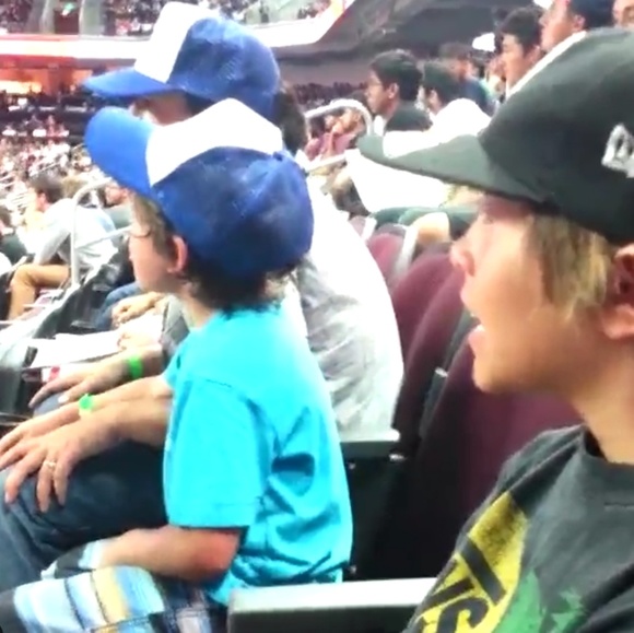 EXCLUSIVE VANS Off The Wall Skatepark - HB Hat - Picture 8 of 8