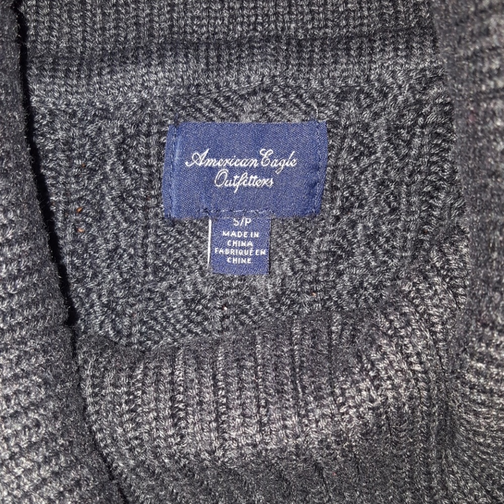 Sweater - Picture 2 of 4